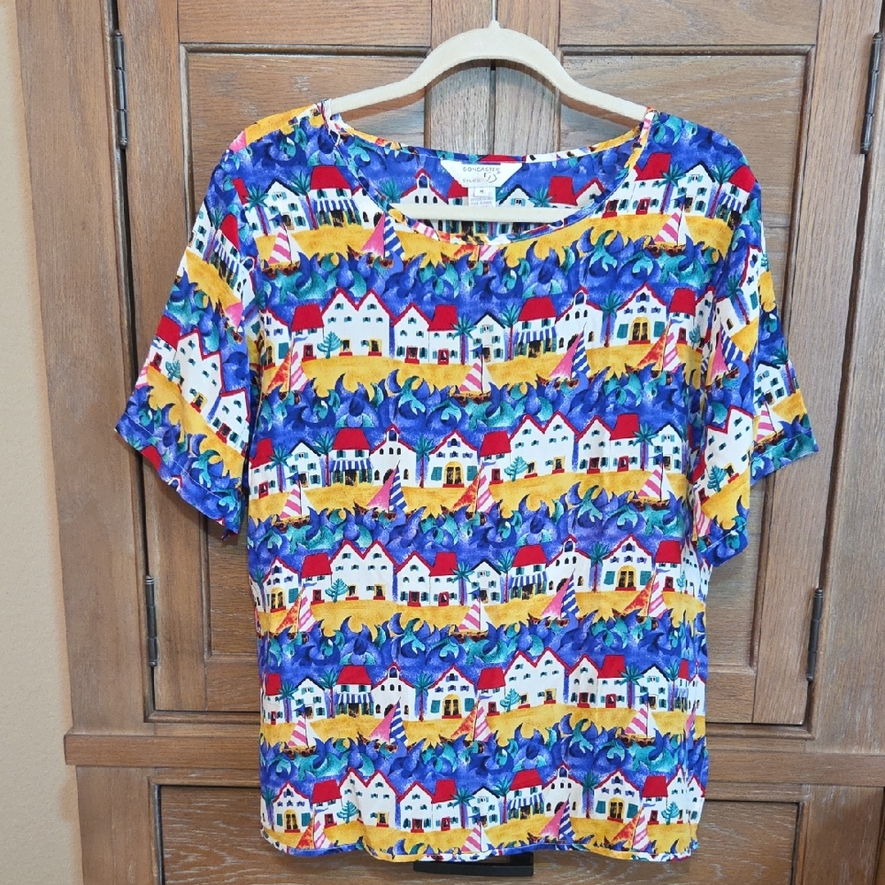 Doncaster Silks Multicolor Coastal Village Print Top Size M